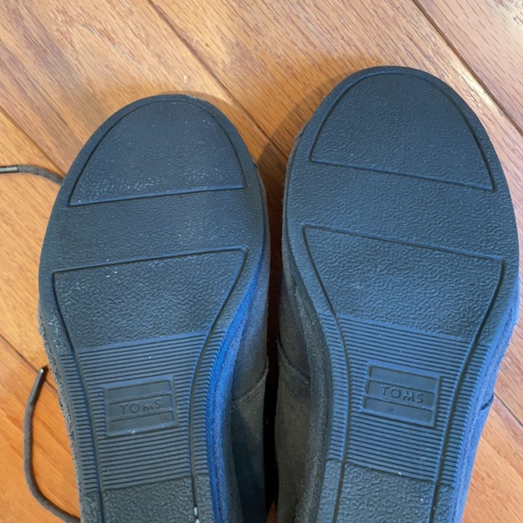 TOMS Suede Wedge Booties - Picture 8 of 8